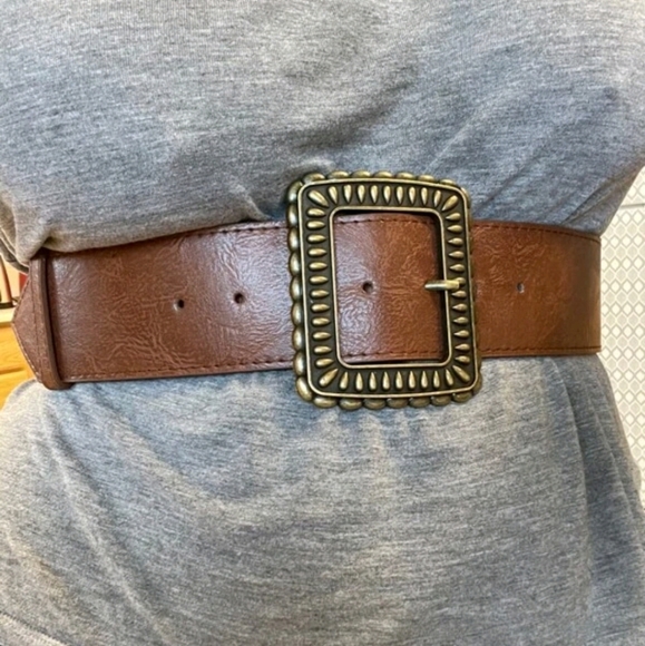 Women's wide brown vegan leather boho chic vintage big bronze buckle waist belt - Picture 17 of 17